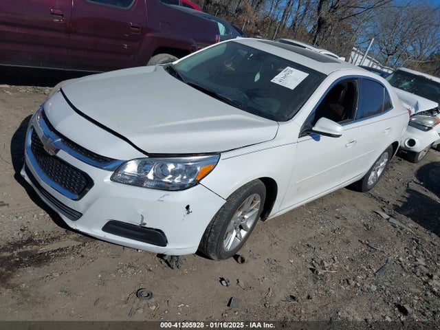 Chevrolet MALIBU 1LT 2015 1G11C5SLXFF187567 Image 2