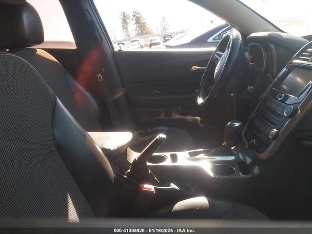 Chevrolet MALIBU 1LT 2015 1G11C5SLXFF187567 Image 5