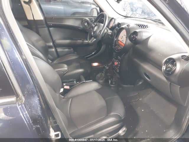 2013 MINI COUNTRYMAN WMWZC5C58DWP32458 Photo 4
