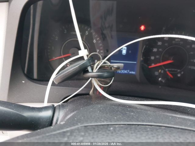 5TDZK3DC3FS677590 Toyota Sienna L 7 Passenger