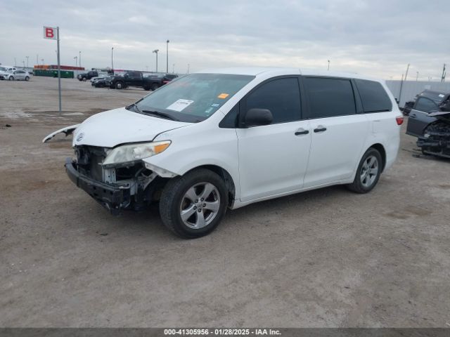 5TDZK3DC3FS677590 Toyota Sienna L 7 Passenger