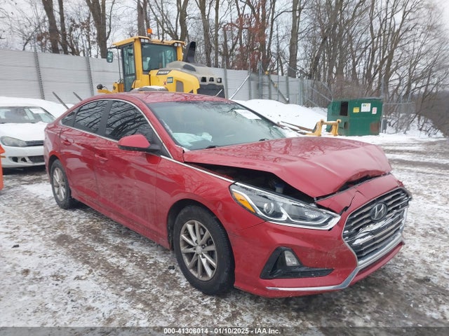 Hyundai SONATA SE 2019 5NPE24AF8KH751590 Image 1