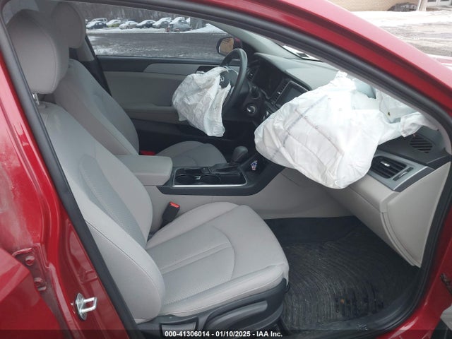 Hyundai SONATA SE 2019 5NPE24AF8KH751590 Image 5