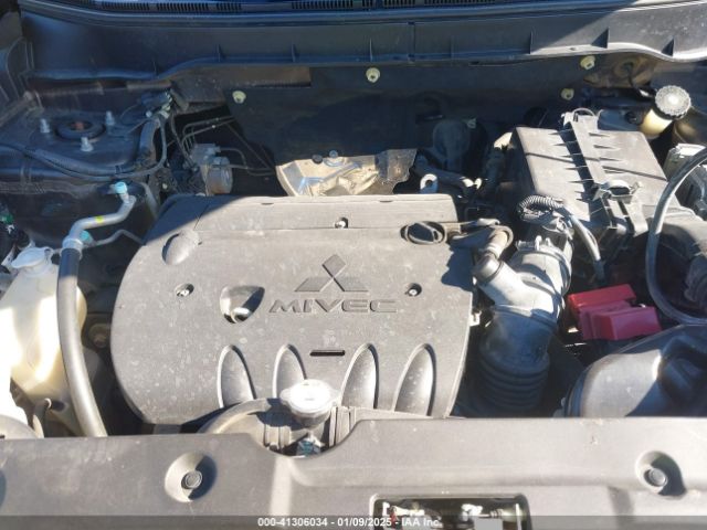 JA4AP3AU0HZ006434 Mitsubishi Outlander Sport 2.0 Es
