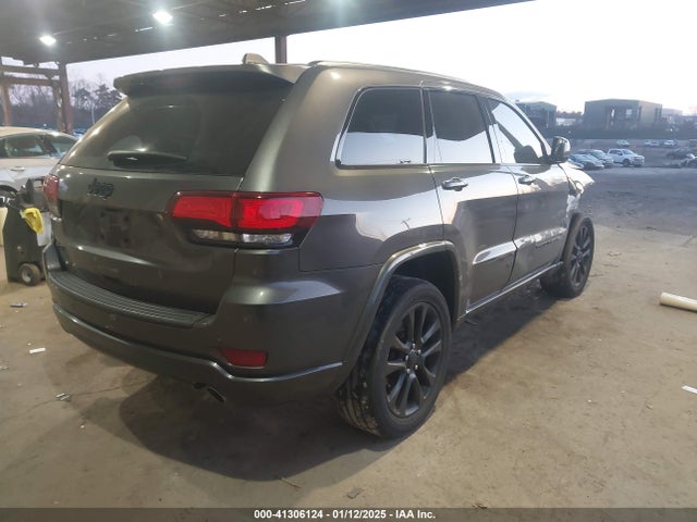 1C4RJFAG7MC737011 Jeep Grand Cherokee Laredo X 4x4