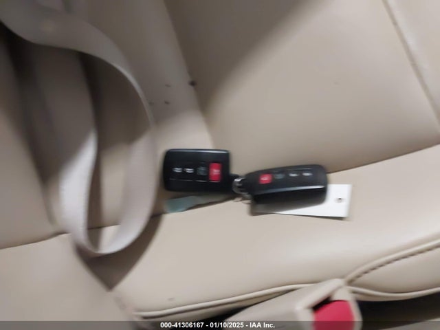 5TDJZRFH6KS622808 Toyota Highlander Xle