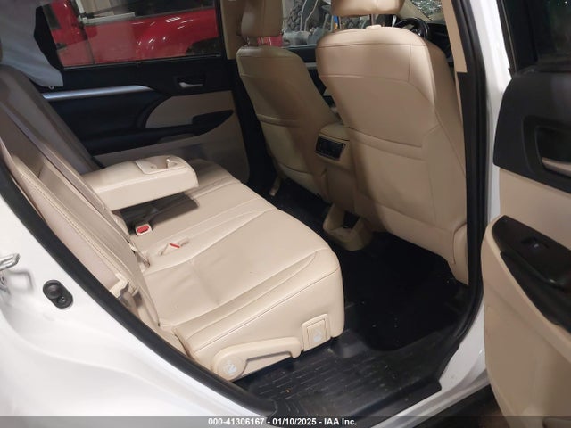 5TDJZRFH6KS622808 Toyota Highlander Xle