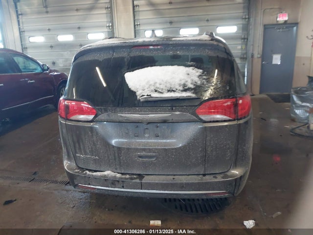 Chrysler Pacifica Touring L Plus 2018 2C4RC1EGXJR306494 Image 16