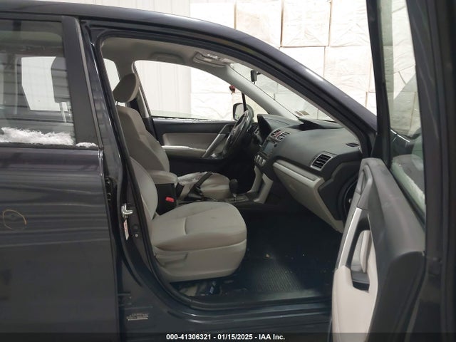 JF2SJAACXGH514665 Subaru Forester 2.5i