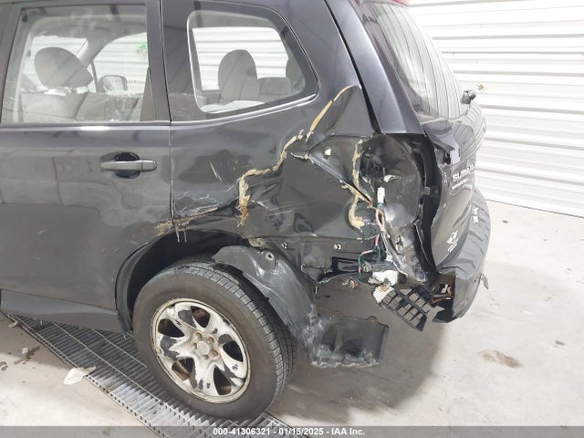 JF2SJAACXGH514665 Subaru Forester 2.5i