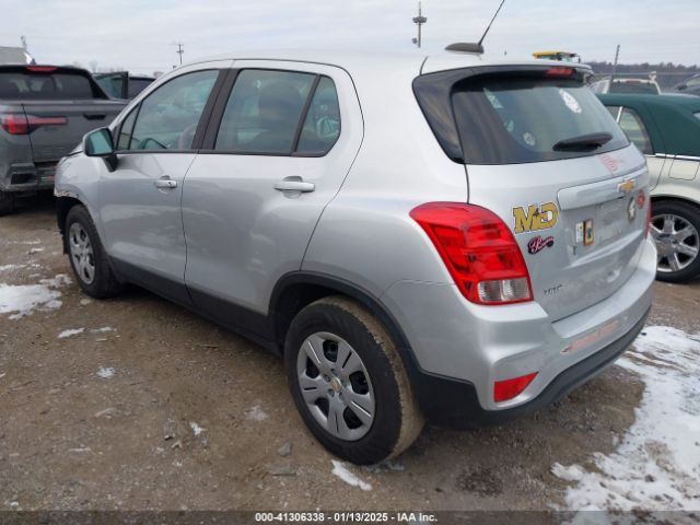 KL7CJKSB5HB209011 Chevrolet TRAX LS