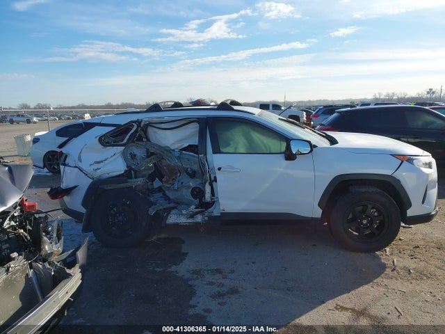 Toyota RAV4 LE 2020 2T3F1RFV2LC130457 Image 13