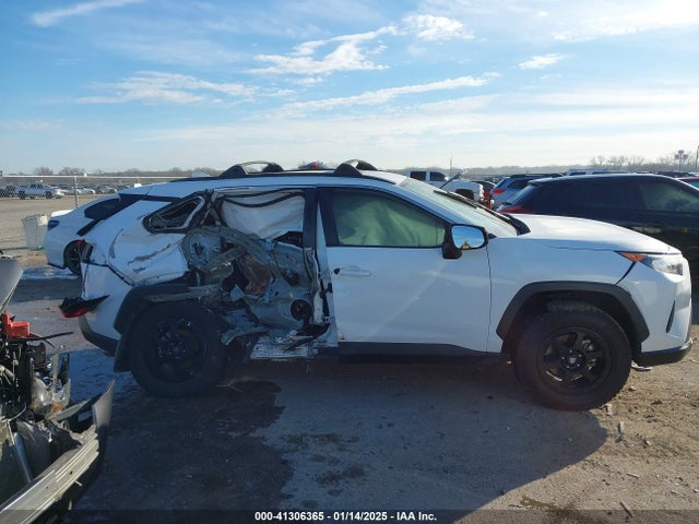 Toyota RAV4 LE 2020 2T3F1RFV2LC130457 Image 6