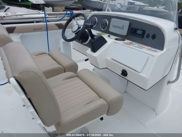 2022 HURRICANE BOAT GDY66082C222      Photo 4