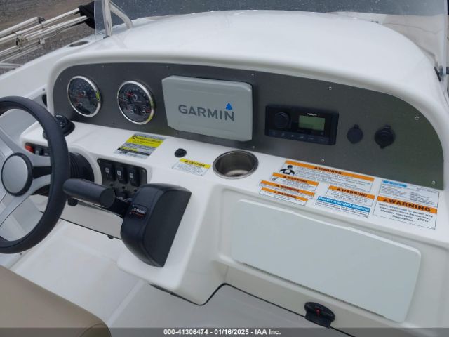 2022 HURRICANE BOAT GDY66082C222      Photo 6