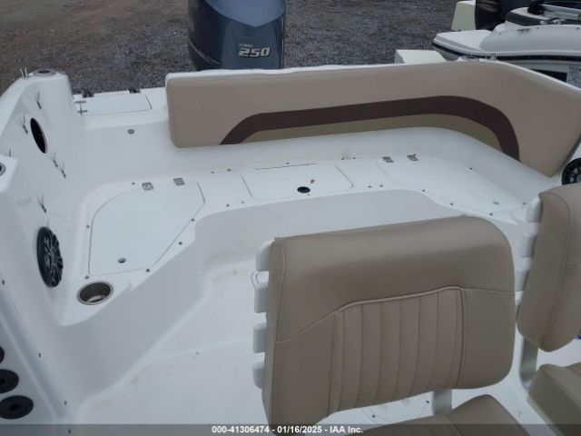 2022 HURRICANE BOAT GDY66082C222      Photo 7