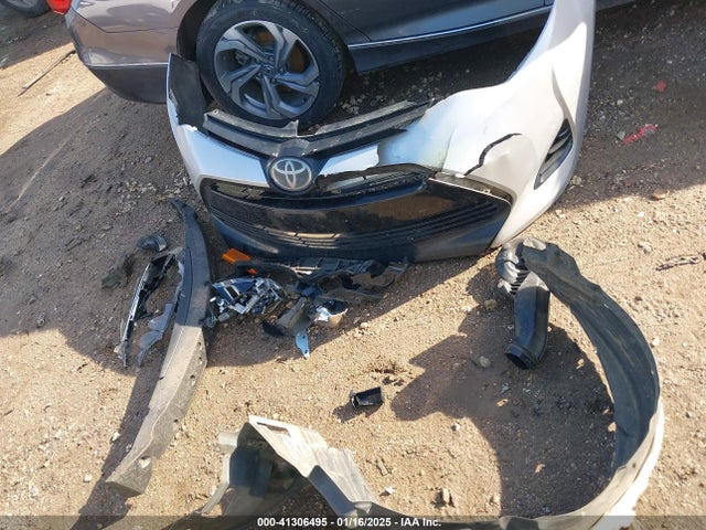 Toyota COROLLA LE 2019 2T1BURHE0KC144304 Image 19
