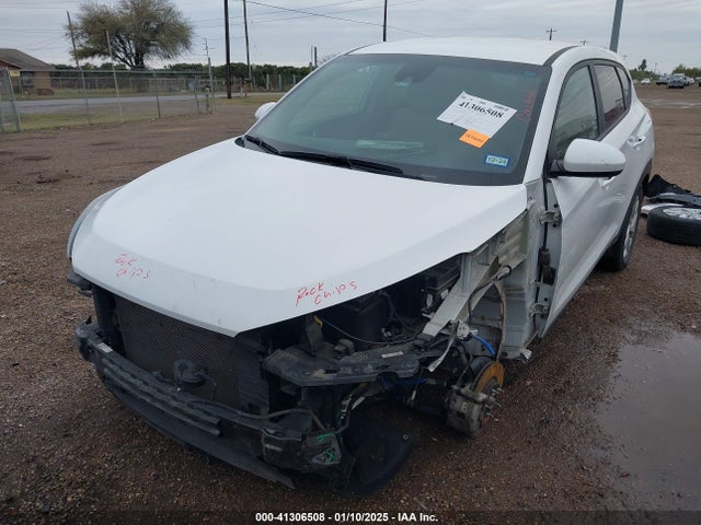 KM8J23A45MU292305 Hyundai TUCSON SE