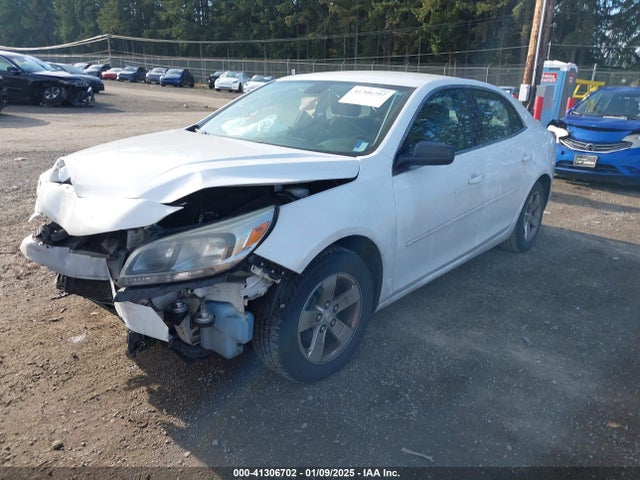 Chevrolet Malibu 1ls 2014 1G11B5SL7EF304829 Image 2