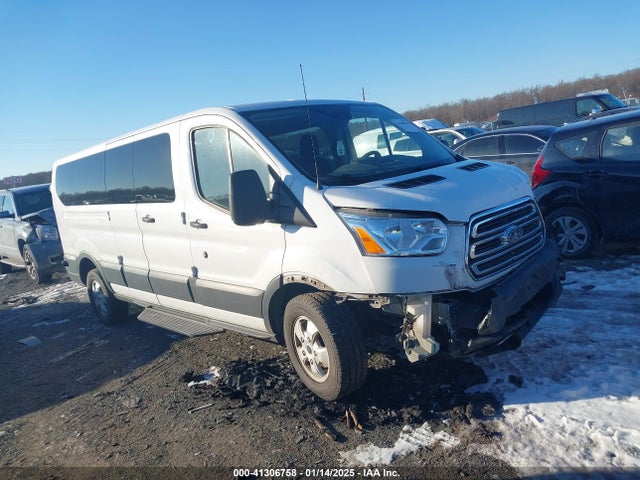 1FBZX2ZG1JKA16216 Ford Transit-350 Xlt