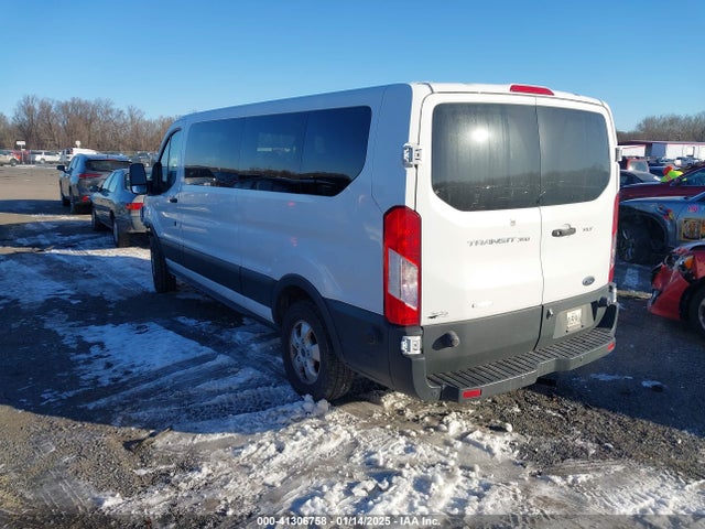 1FBZX2ZG1JKA16216 Ford Transit-350 Xlt