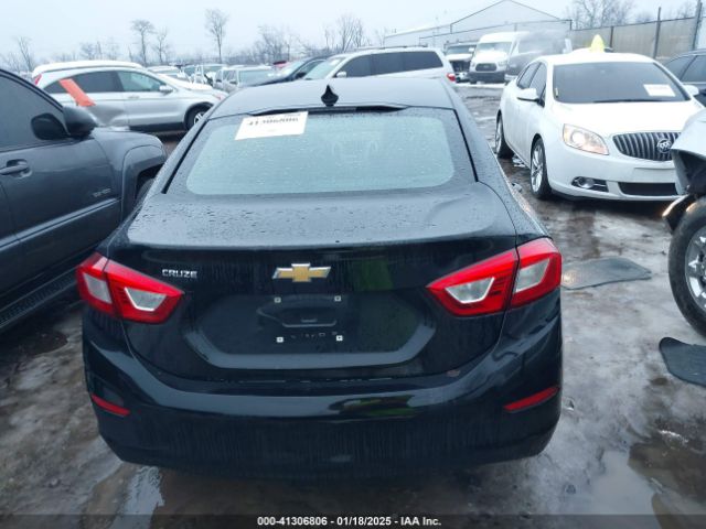 1G1BC5SM8J7235969 Chevrolet Cruze Ls Auto