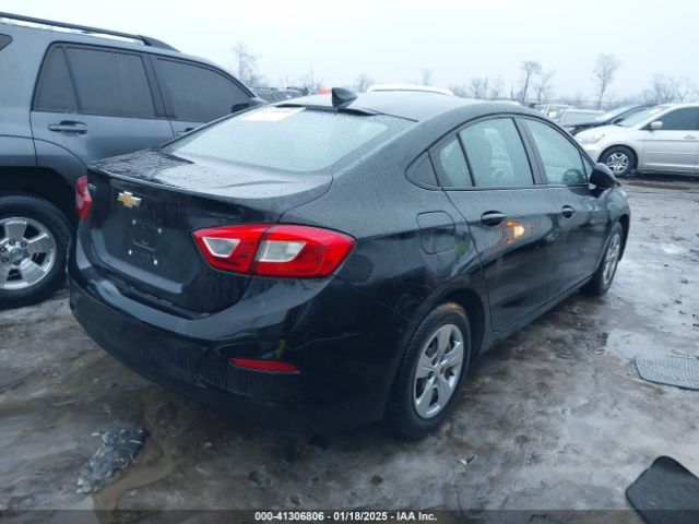 1G1BC5SM8J7235969 Chevrolet Cruze Ls Auto
