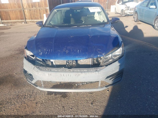 1VWDT7A32HC009025 Volkswagen 1.8 tsi