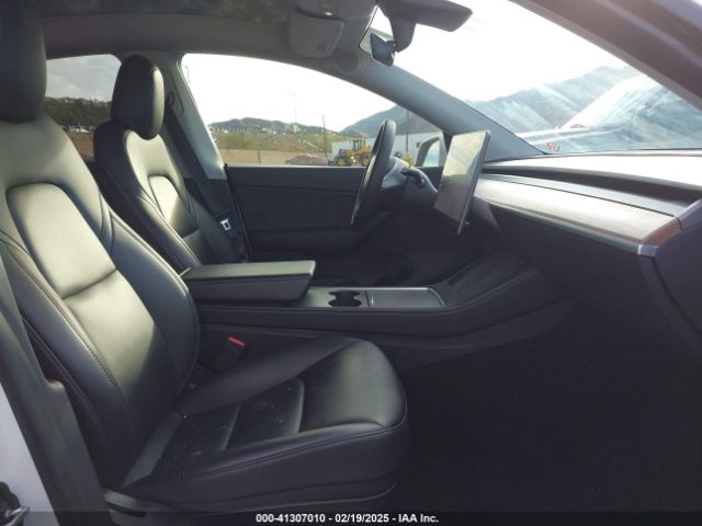 5YJYGDEE5MF161090 Tesla Model Y Long Range Dual Motor All-wheel Drive