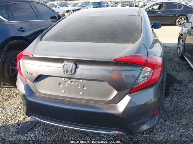 Honda Civic Lx 2019 2HGFC2F69KH556865 Image 16