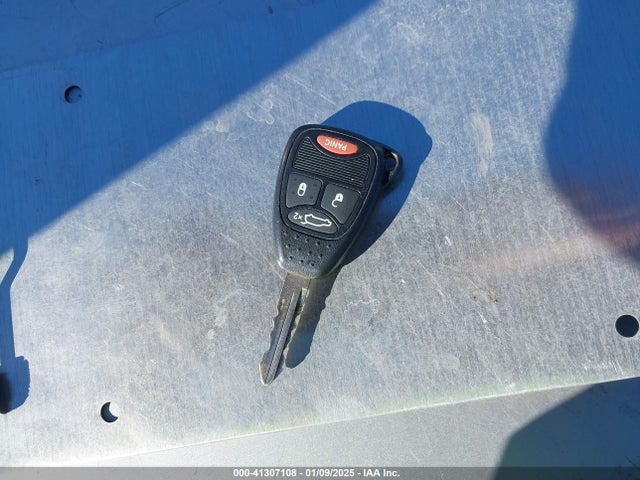 1C3CCBAB7EN168300 Chrysler 200 LX