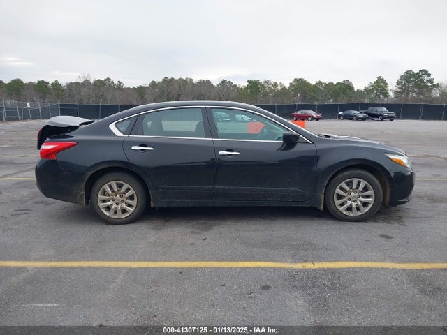 Nissan Altima 2.5 S 2017 1N4AL3AP7HC120144 Image 13