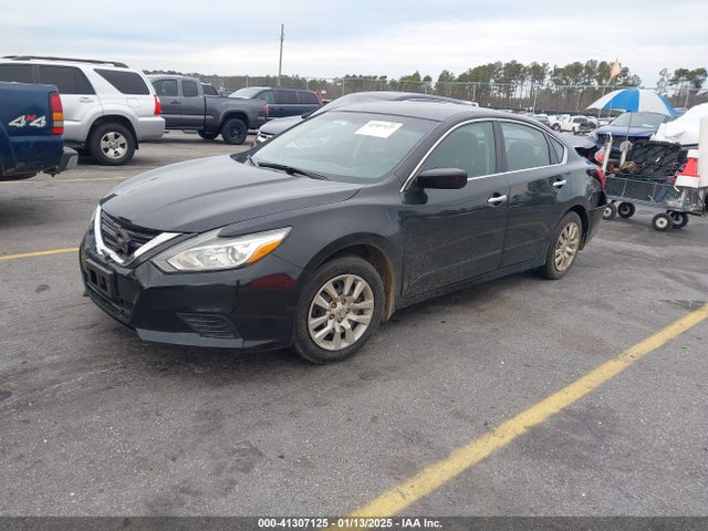 Nissan Altima 2.5 S 2017 1N4AL3AP7HC120144 Image 2