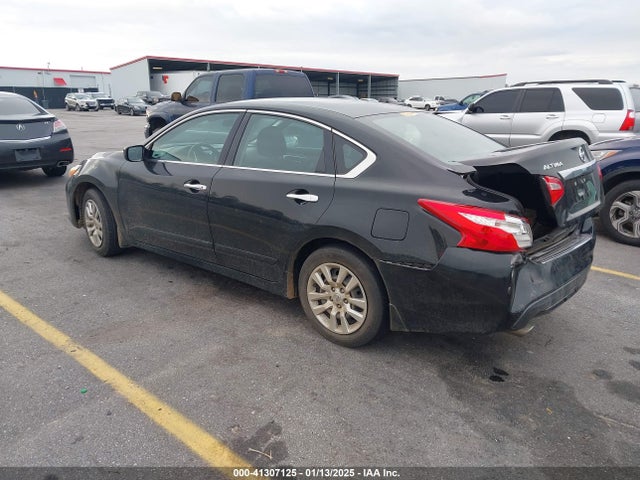 Nissan Altima 2.5 S 2017 1N4AL3AP7HC120144 Image 3