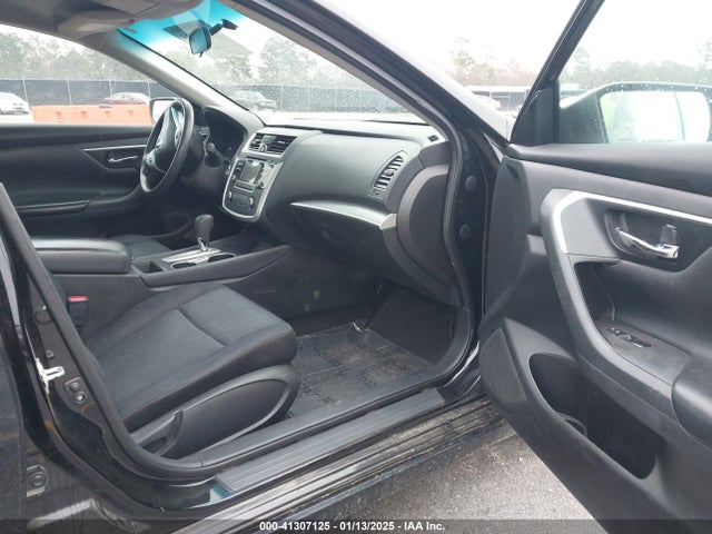 Nissan Altima 2.5 S 2017 1N4AL3AP7HC120144 Image 5