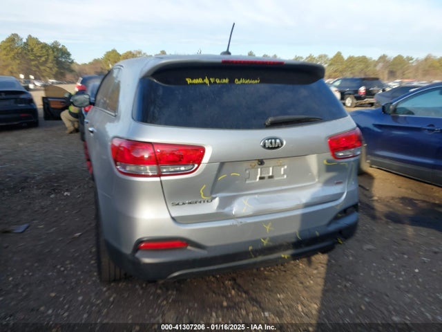 KIA Sorento 2.4l L 2016 5XYPG4A30GG013281 Image 16