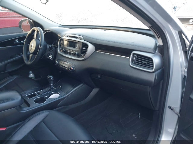 KIA Sorento 2.4l L 2016 5XYPG4A30GG013281 Image 5