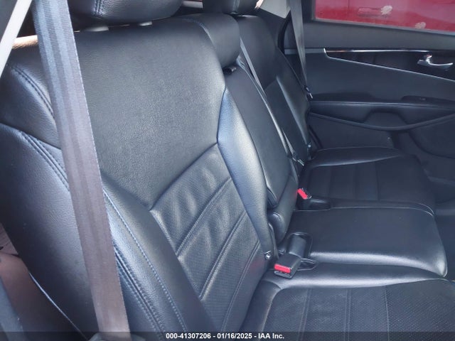 KIA Sorento 2.4l L 2016 5XYPG4A30GG013281 Image 8