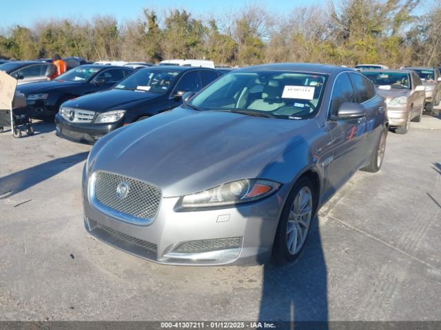 2013 JAGUAR XF SAJWA0ES5DPS96231 Photo 1