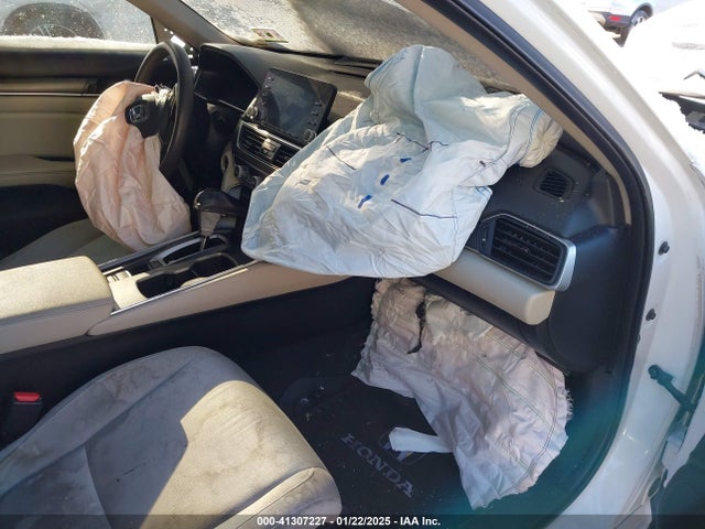 Honda ACCORD LX 2019 1HGCV1F14KA122945 Image 5
