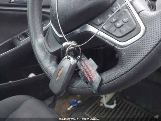 1G1ZD5ST4LF050927 Chevrolet Malibu Fwd Lt