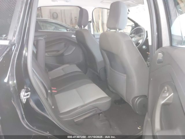 1FMCU9GD6JUC58317 Ford ESCAPE SE
