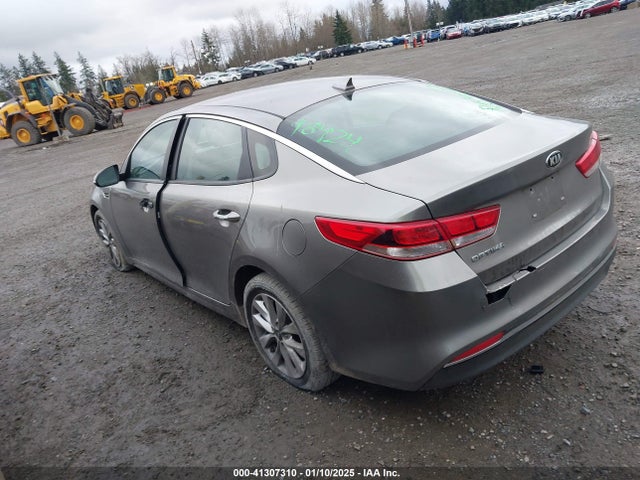 KIA Optima Lx 2017 5XXGT4L30HG167679 Image 3
