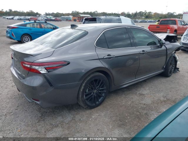 4T1K61AK1MU427887 Toyota CAMRY XSE