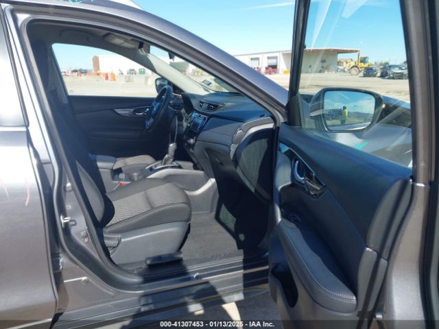 KNMAT2MT4JP620189 Nissan ROGUE SV