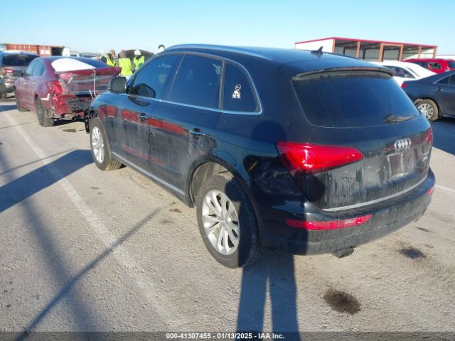 WA1LFAFP6FA111042 Audi Q5 2.0t Premium