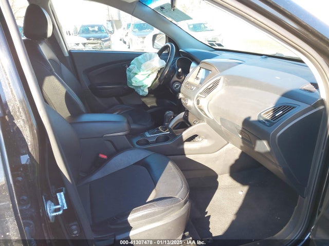 Hyundai TUCSON SE 2014 KM8JUCAG0EU905324 Image 5