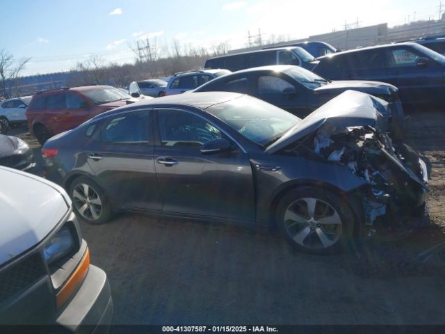 5XXGT4L35KG315770 KIA Optima S