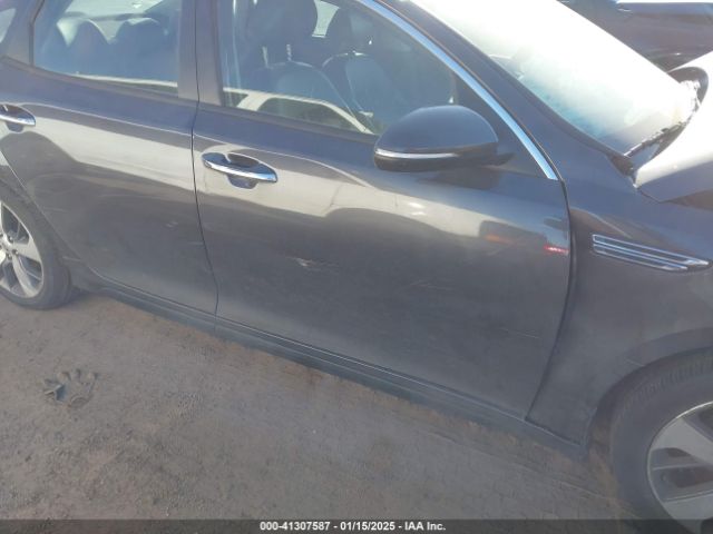 5XXGT4L35KG315770 KIA Optima S