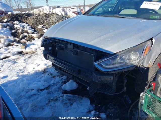 Hyundai SONATA SE 2018 5NPE24AF7JH618060 Image 6